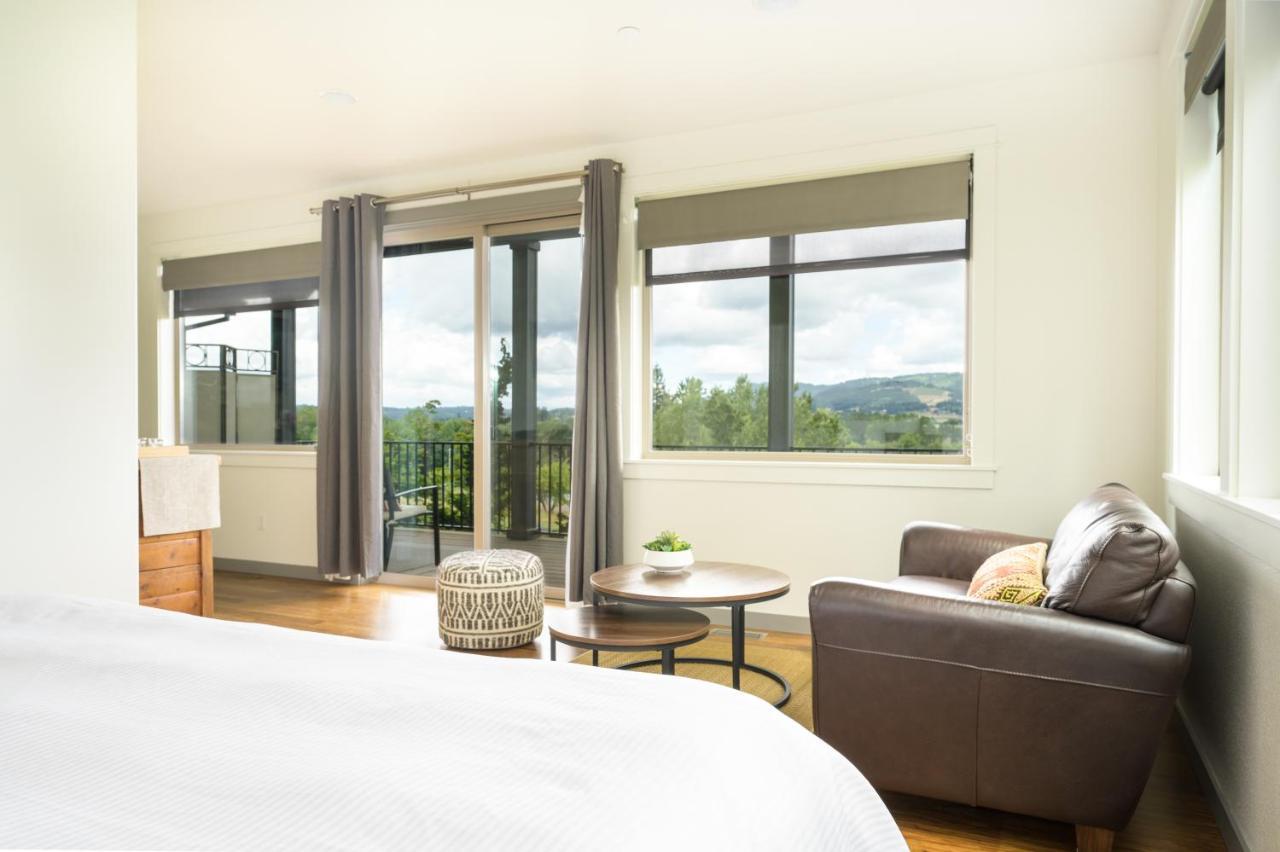 The Setting Inn Willamette Valley Newberg Extérieur photo